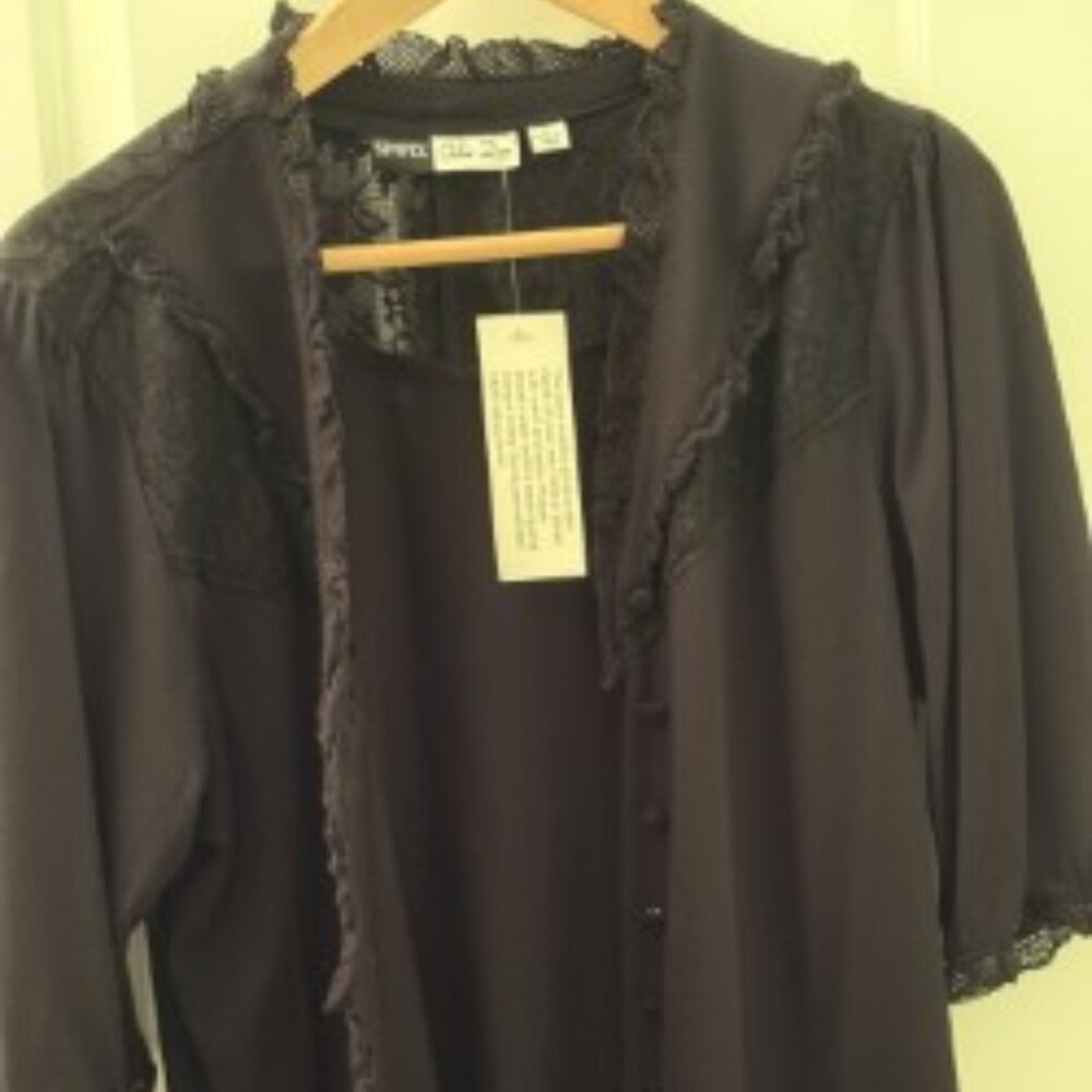 NWT Woman's Sweater - Chloe Dao